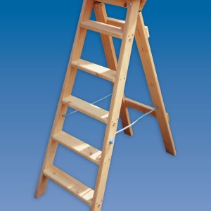 Supplier of Industrial Swingback Wooden Step Ladders in Dubai